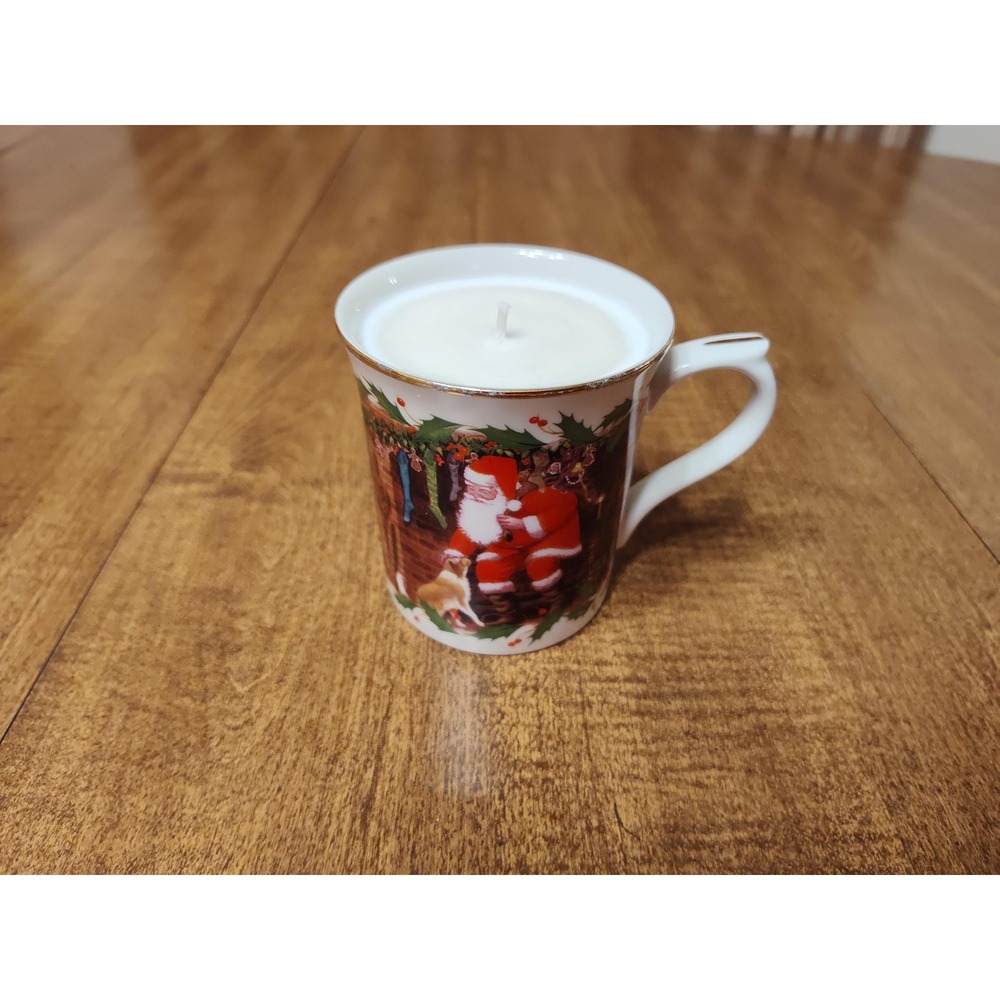 Handmade Sugar Cookie Soy Wax Scented Candle in Vintage Santa Christmas Mug A66
